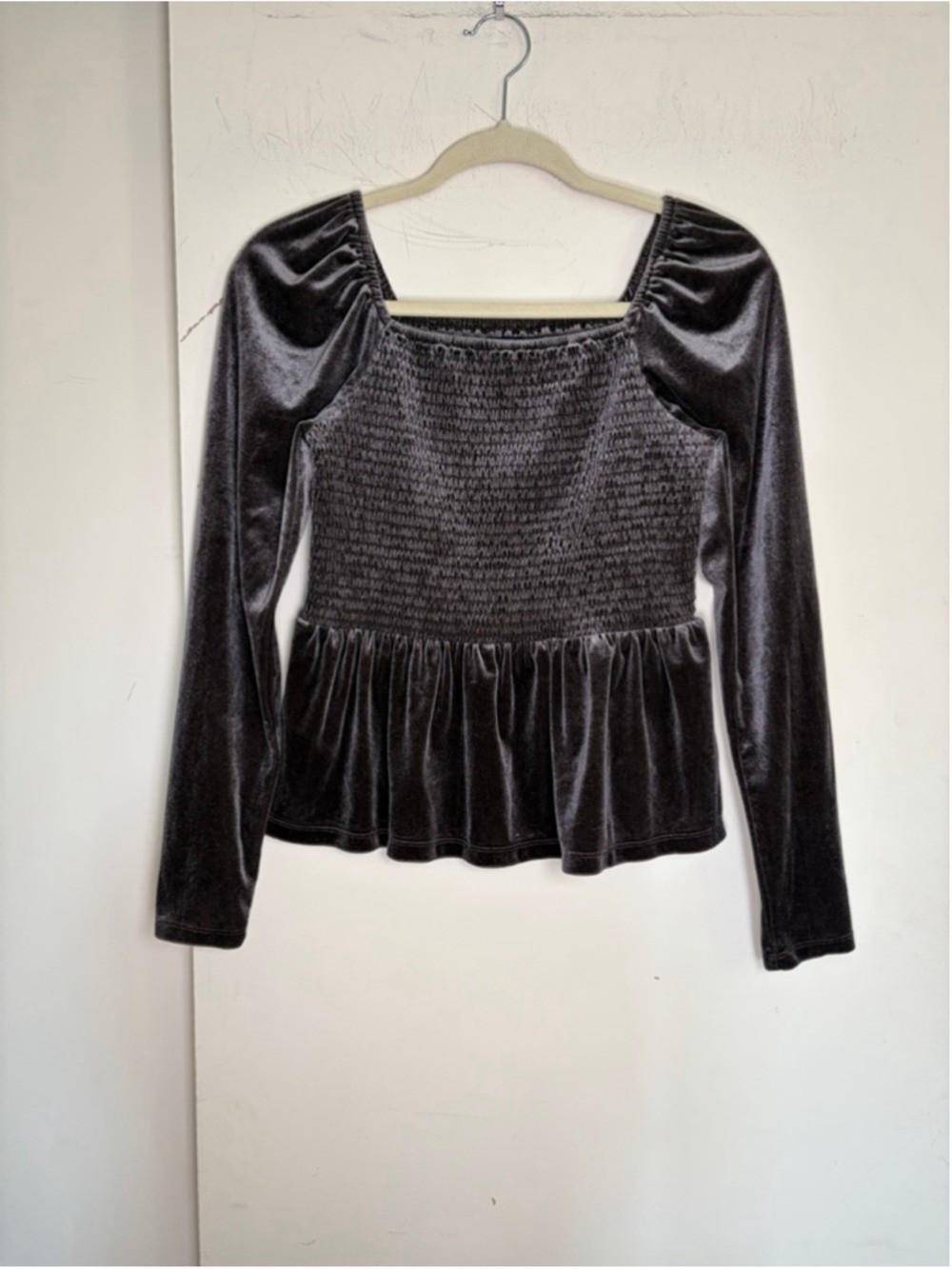 GAP Velvet Smocked Peplum Top Long Puff Sleeve Square Neck Brown Noir Size s